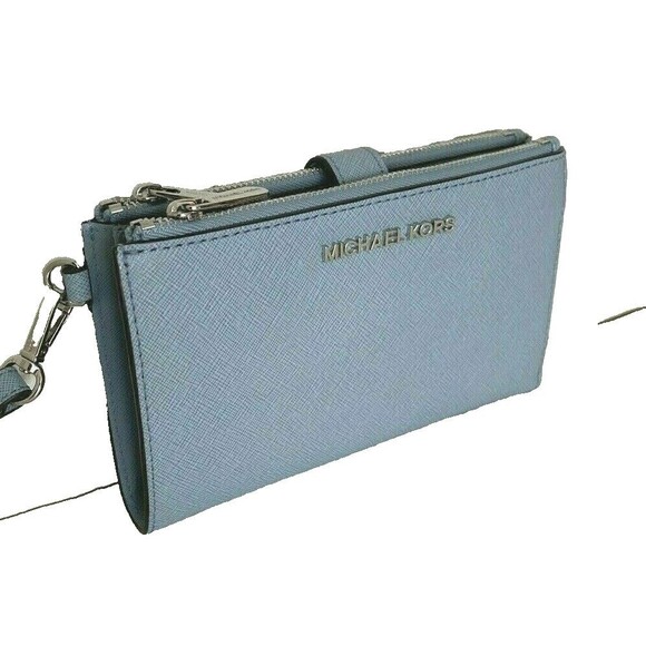 New Michael Kors Jet Set Travel Double zip wristlet wallet Leather Powder Blue - Picture 1 of 7